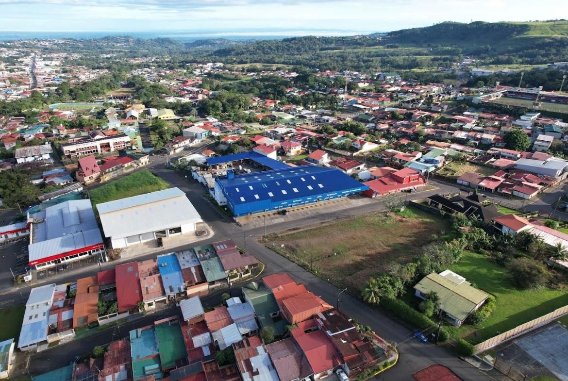 Lote Comercial en San Carlos